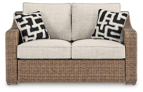 Beachcroft Outdoor Loveseat with Cushion